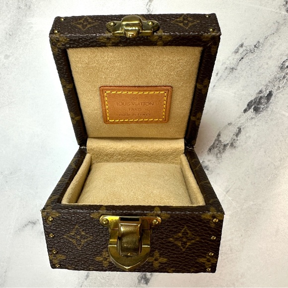 Louis Vuitton Monogram Ring Box Trunk Case LV Mini Clutch Gold Vintage Brown - Picture 12 of 15